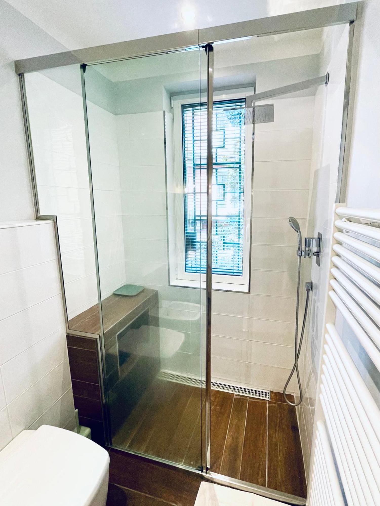 Casa Di Dora Elegante 3 Camere Sant'Orsola 볼로냐 외부 사진